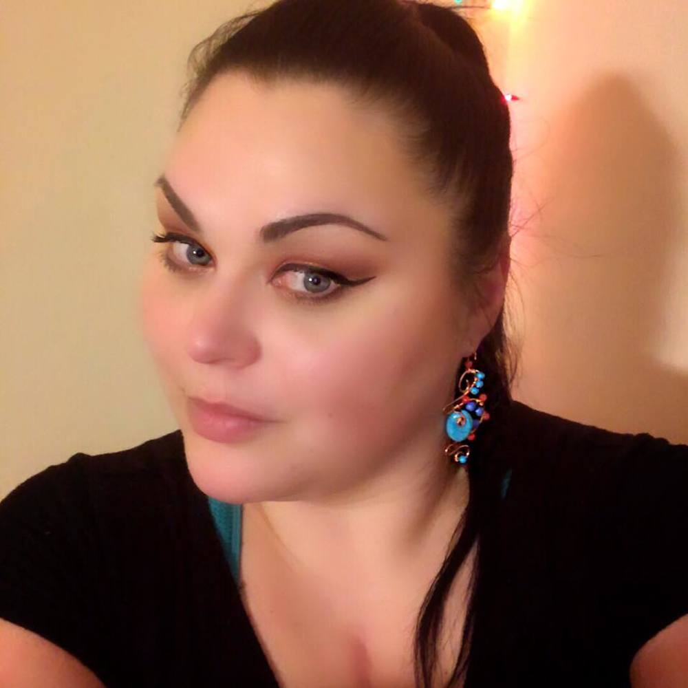 Meet your Posher, Leza